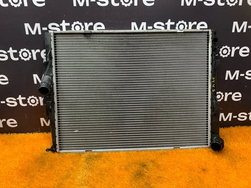 Радиатор ДВС Bmw 1-Series 2009 17117559273 E87 N46B20B