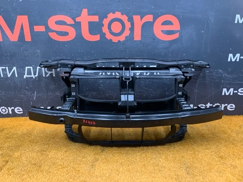 Рамка радиатора Bmw 3-Series 2005 51117146645 E90 N46B20B