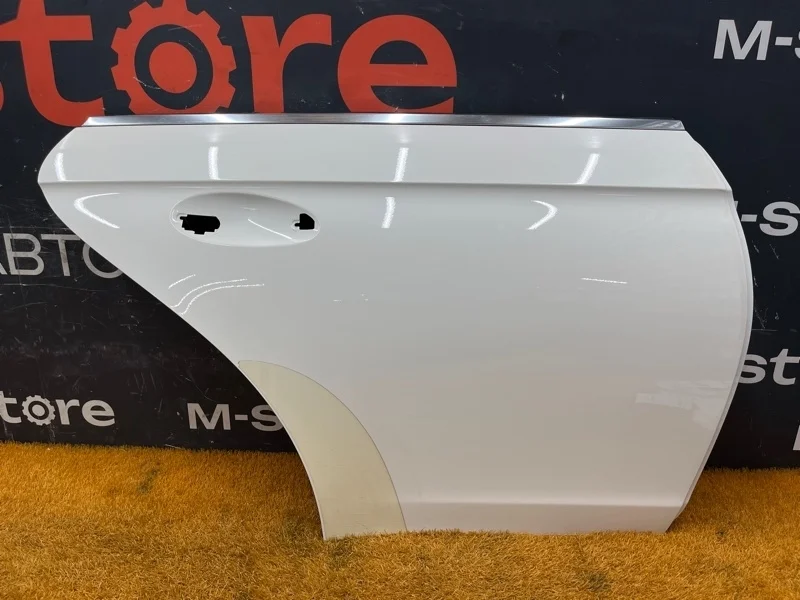 Дверь Mercedes-Benz Cls-Class 2005 A2197300205 W219 113.967, задняя правая