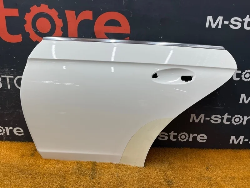 Дверь Mercedes-Benz Cls-Class 2005 A2197300105 W219 113.967, задняя левая