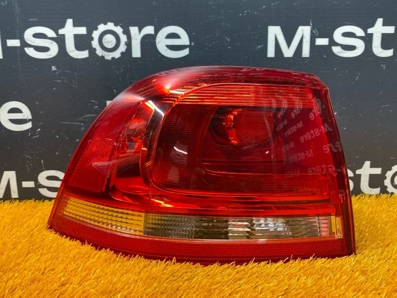 Фонарь задний Volkswagen Touareg 2011 7P6945095D 7P CGRA, левый