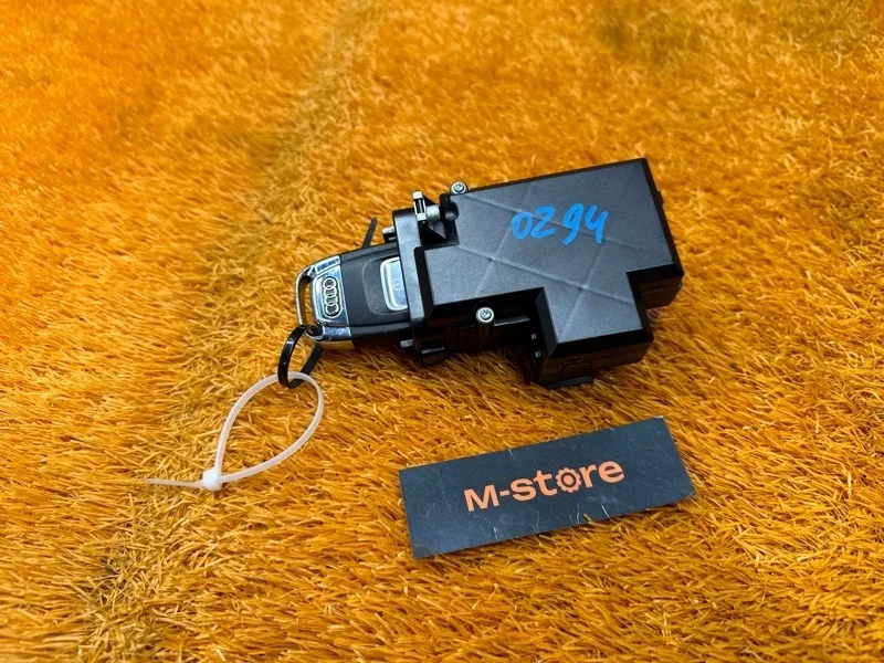 Замок зажигания Audi A4 2013 8K0909131D B8/8K CDN