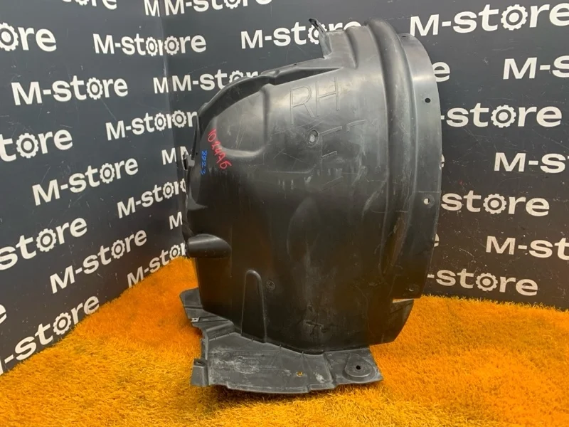 Подкрылок Bmw X6 2008 51717180622 E71 N54B30A, передний правый