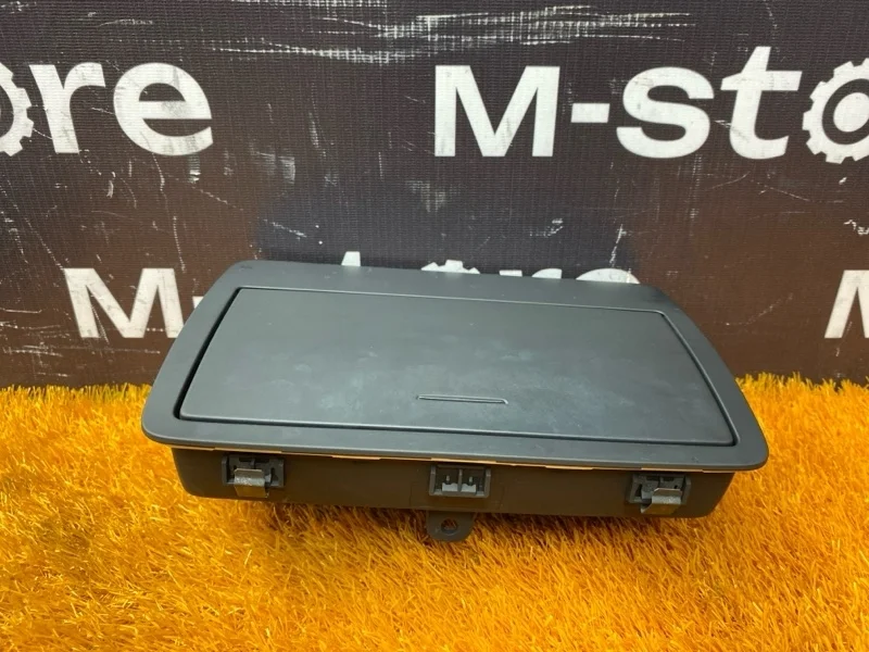 Монитор Audi Q3 2012 8U0857273A 8U CPSA