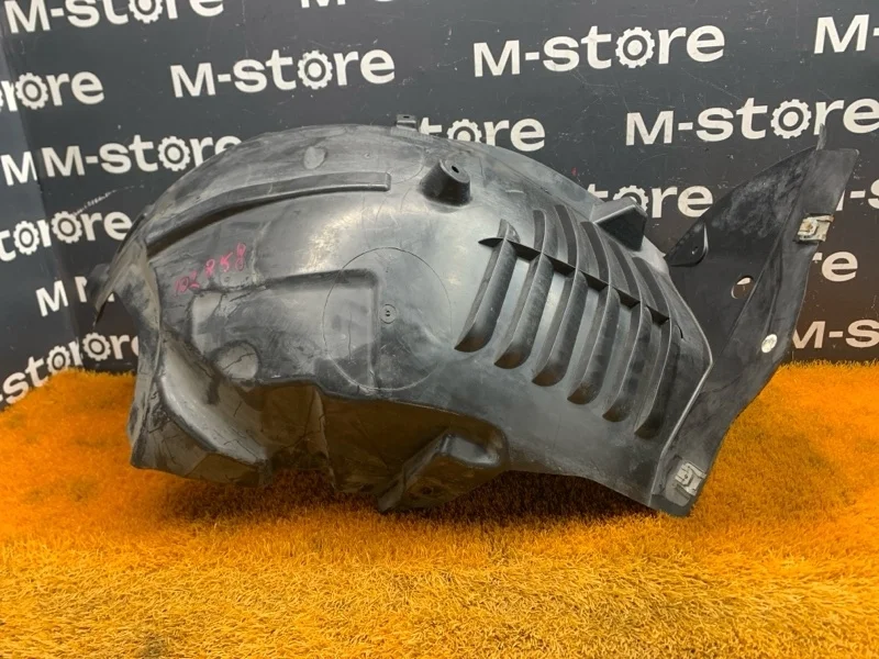 Подкрылок Mercedes-Benz E-Class 2010 A2126904330 W212 642.850, передний левый