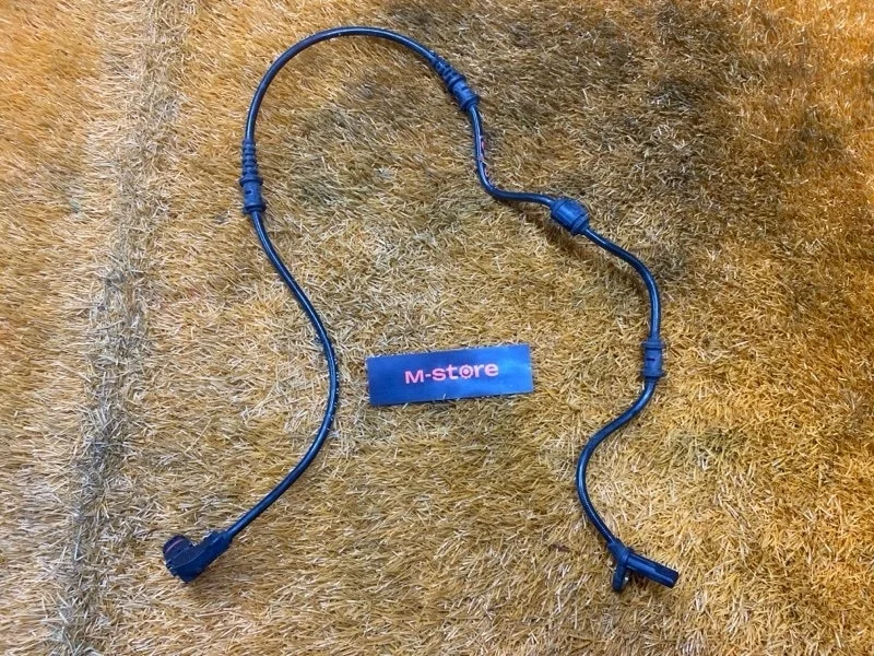 Датчик ABS Mercedes-Benz M-Class 2006 A1645400917 W164 272.967, передний правый