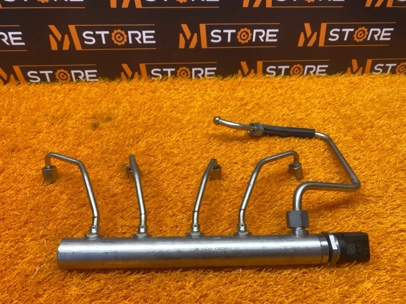 Топливная рампа Bmw 3-Series 2012 13537585411 F30 N20B20B