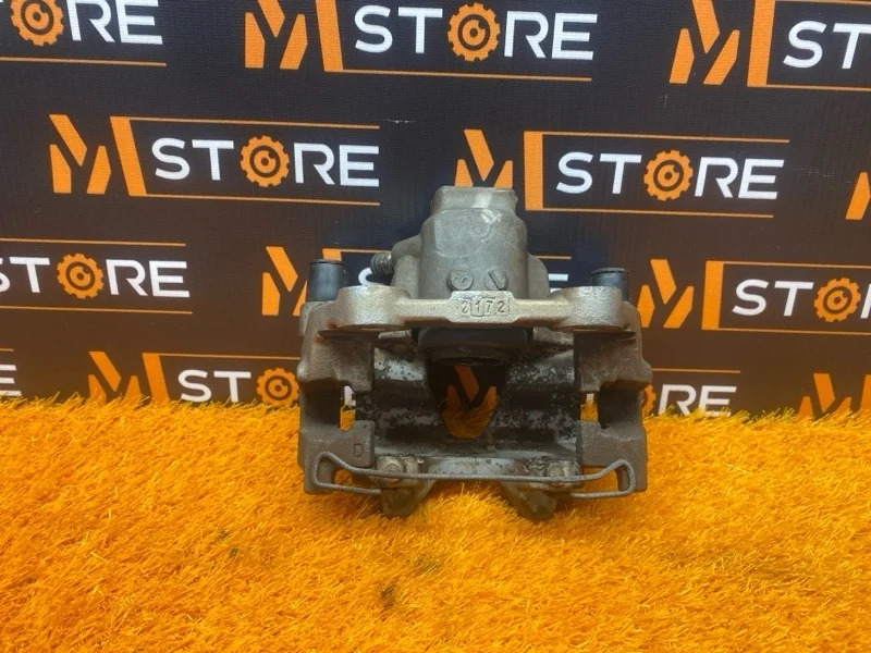 Суппорт Mercedes-Benz C-Class 2012 A2044231681 W204 271.820, задний правый