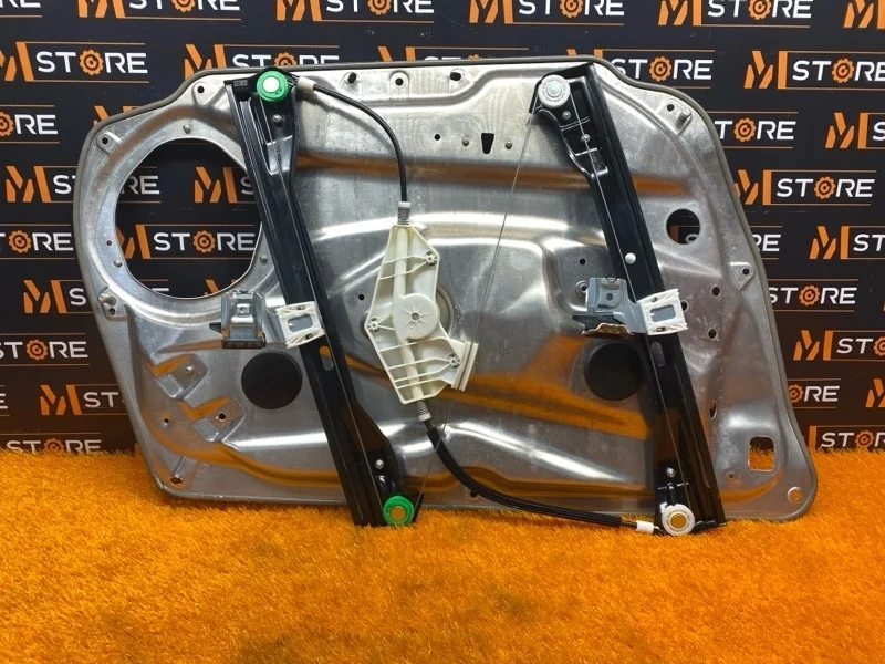 Стеклоподъемник Mercedes-Benz C-Class 2009 A2127201679 W204 271.950, передний правый