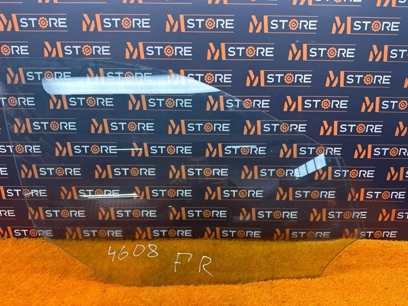 Стекло боковое Mercedes-Benz E-Class 2010 A2127250810 W212 272.980, переднее правое