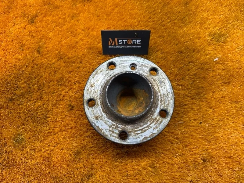 Ступица Bmw 5-Series 2011 6850153 F11 N52B30A, передняя правая