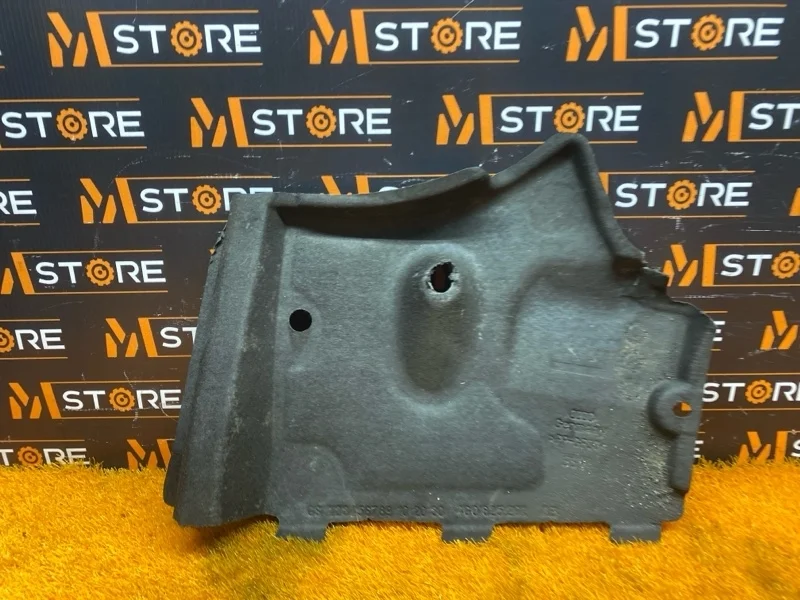 Защита днища кузова Audi A6 2012 4G0825201 C7/4G CHVA, передняя левая