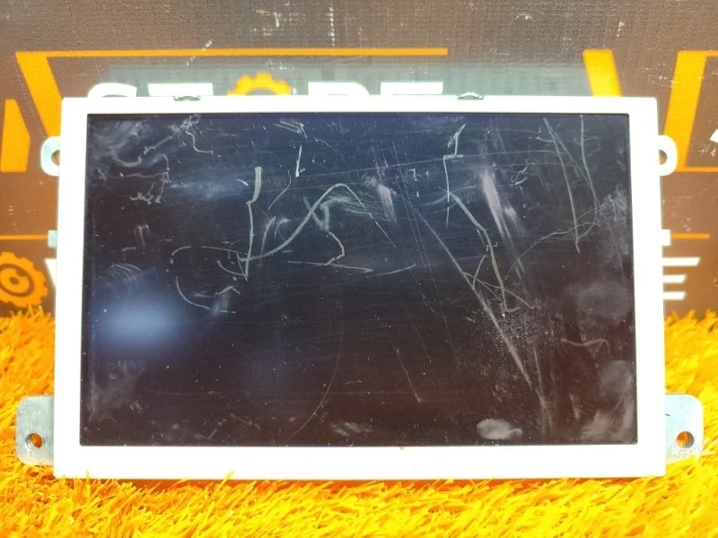 Монитор Audi Q5 2011 8F0919604 8R CDNC