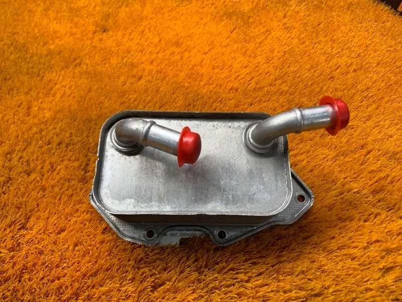 Теплообменник Audi A6 2012 06E117021G C7/4G CHVA