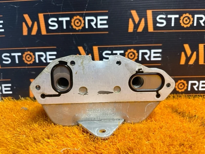 Теплообменник Volkswagen Touareg 2011 06E117021G 7P CGEA