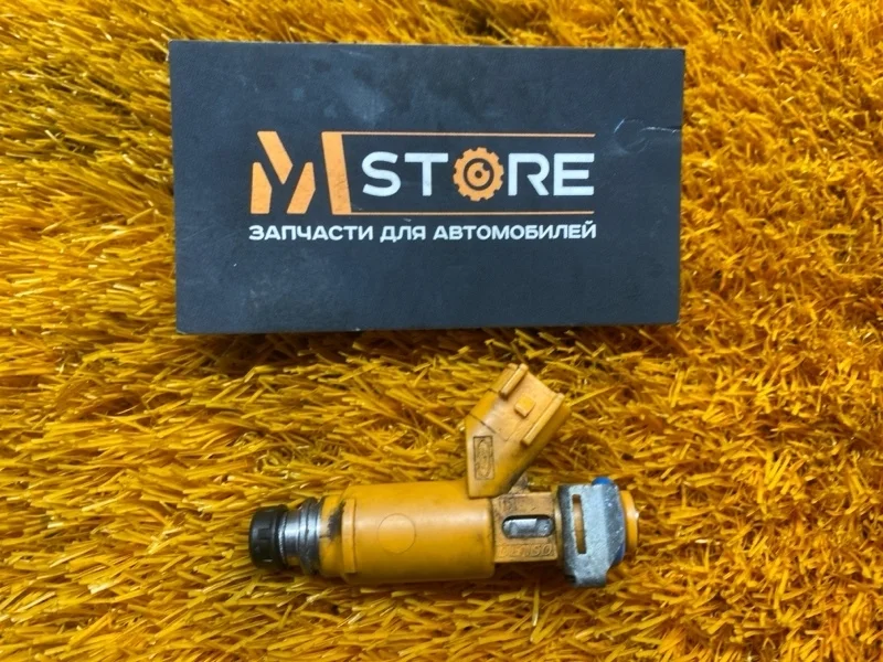 Форсунка топливная Land Rover Discovery 2005 4526563 L319 448PN