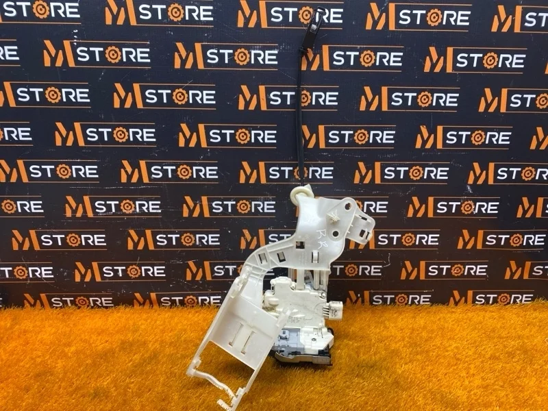 Замок двери Volkswagen Touareg 2011 4G0839016 7P CGEA, задний правый