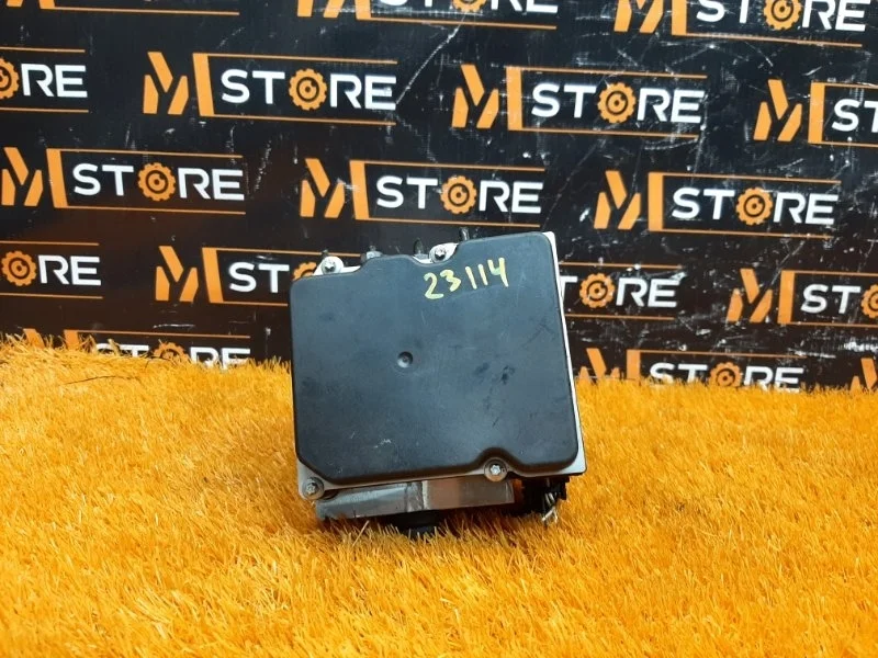 Блок ABS Land Rover Discovery 2005 SRB500173 L319 448PN