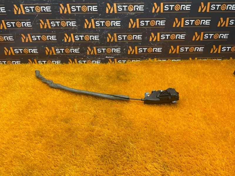 Замок багажника Mercedes-Benz E-Class 2009 A2047500185 W212 272.952