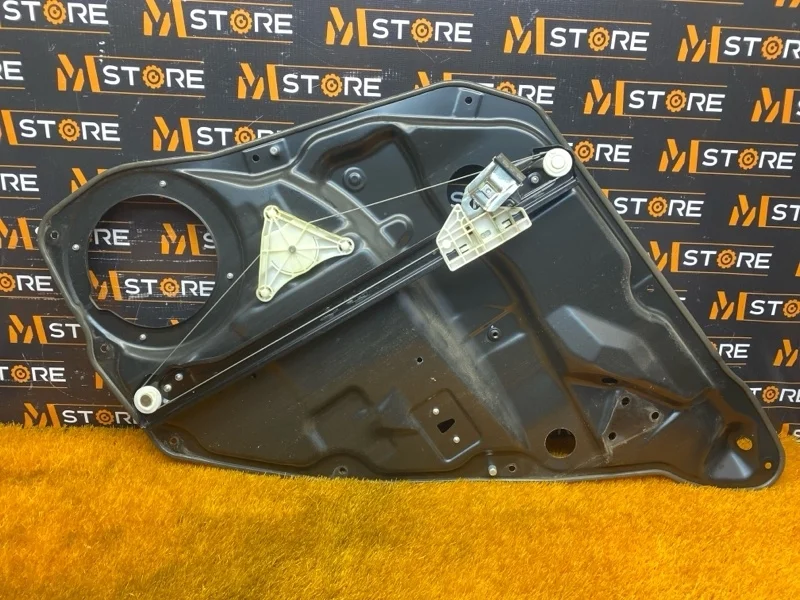 Стеклоподъемник Mercedes-Benz GL-Class 2006 A1647303179 X164 273.923, задний левый