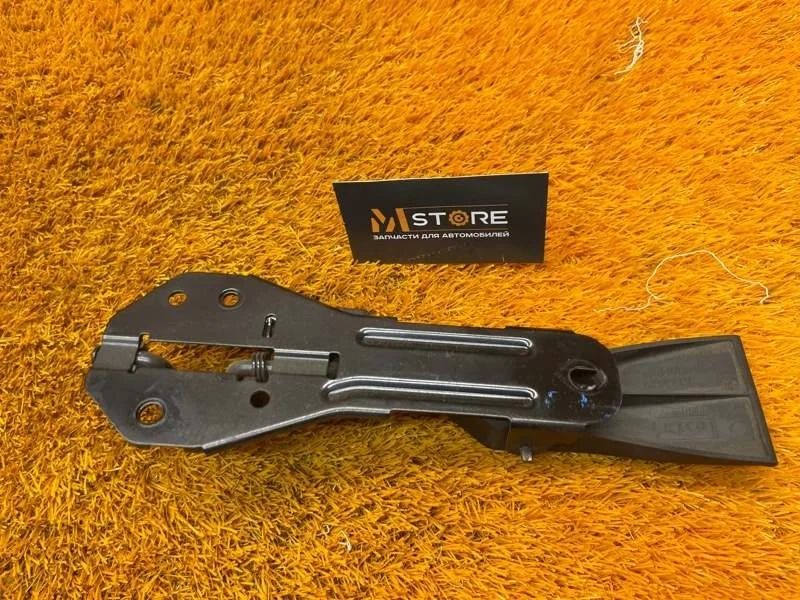 Замок капота Audi A6 2012 4G0823480 C7/4G CHVA