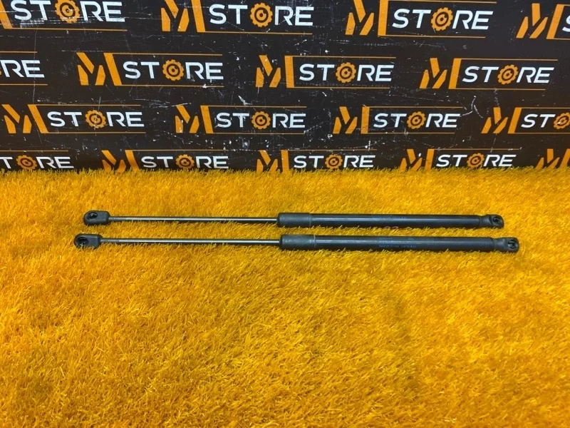 Амортизатор капота Audi Q7 2010 4L082335901S 4LB BHK