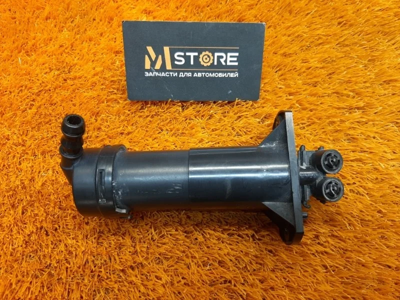 Форсунка омывателя фары Audi Q7 2010 4L0955102 4LB BHK, правая