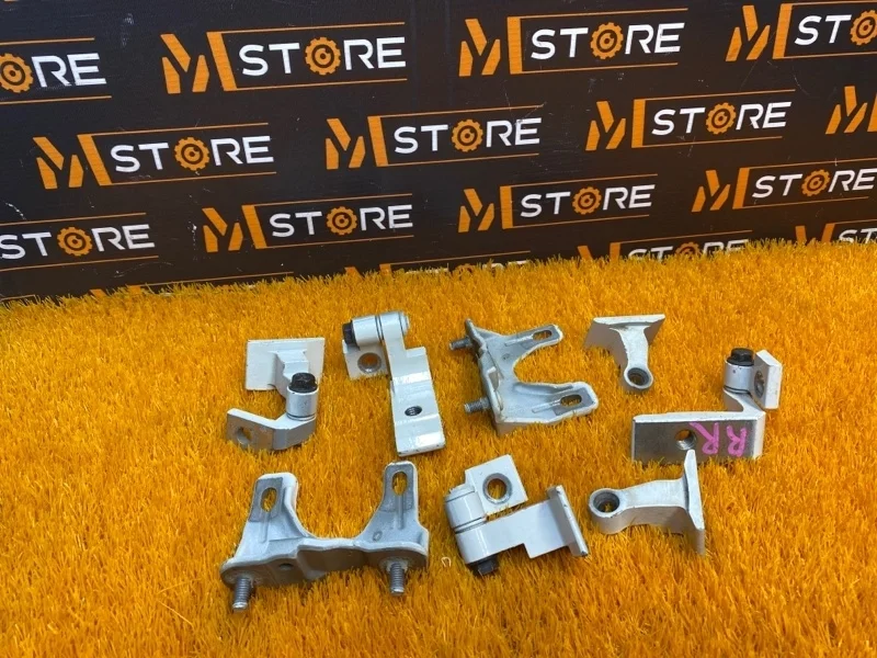 Петля двери Audi A8 2008 4E0833401B 4E/D3 BVJ