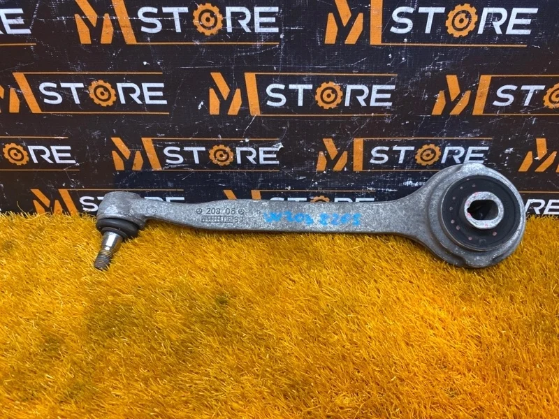 Рычаг подвески верхний Mercedes-Benz C-Class 2006 A2043304411 W203 271.946, передний правый