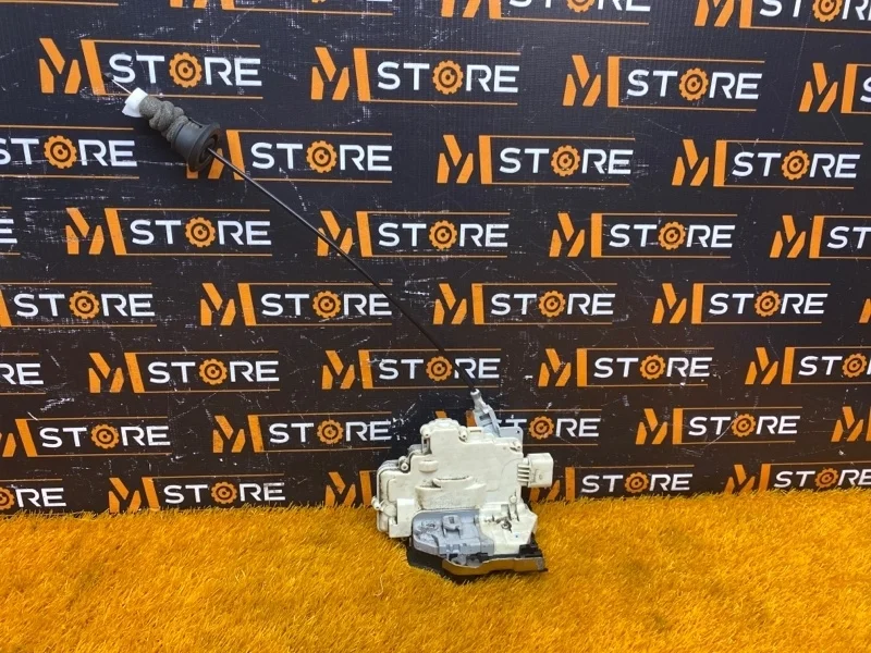 Замок двери Audi A7 2011 4G0839016 4G CGWB, задний правый