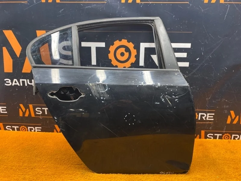 Дверь BMW 5-Series 2003 41009631832 E60 N62B44A, задняя правая