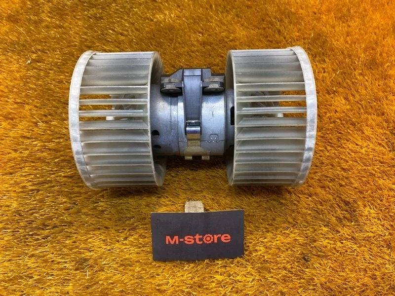 Мотор печки BMW X3 2007 64113453729 E83 N52B25A