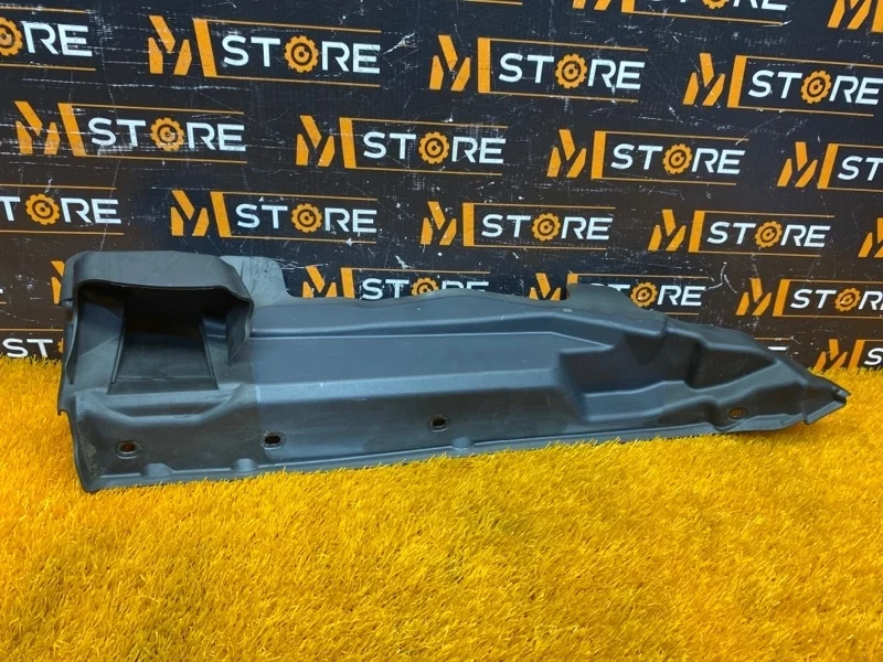 Пыльник крыла Bmw X5 2014 64319245595 F15 N57D30A, передний левый