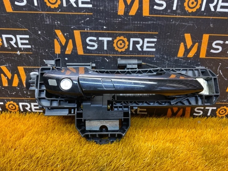 Ручка двери внешняя Mercedes-Benz Cls-Class 2011 A2047601470 W218 276.952, передняя правая