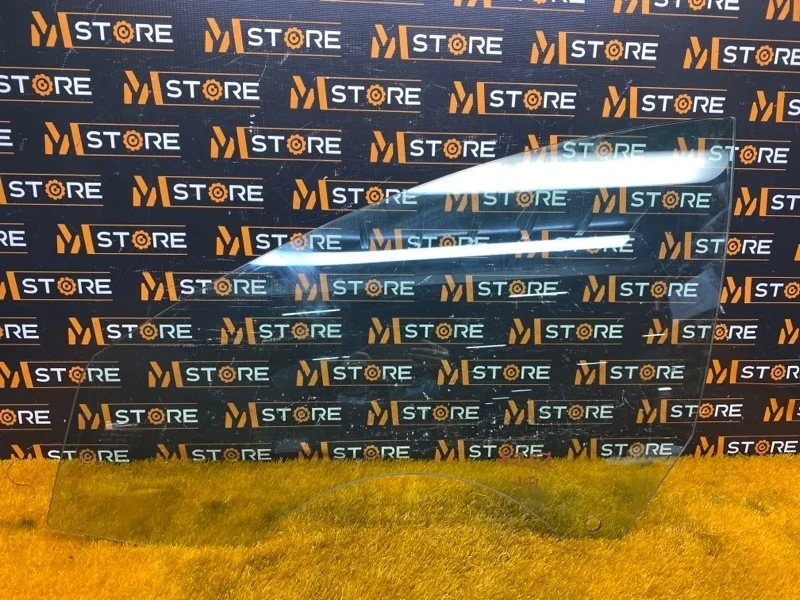 Стекло боковое Mercedes-Benz CLS-Class 2011 A2187250110 W218 276.952, переднее левое