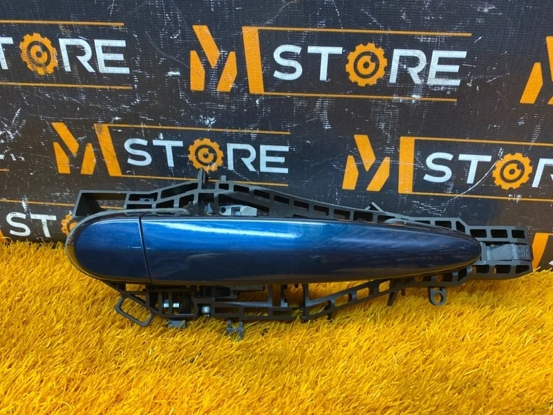 Ручка двери внешняя BMW 1-Series 2011 51217242568 F20 N13B16A, задняя правая