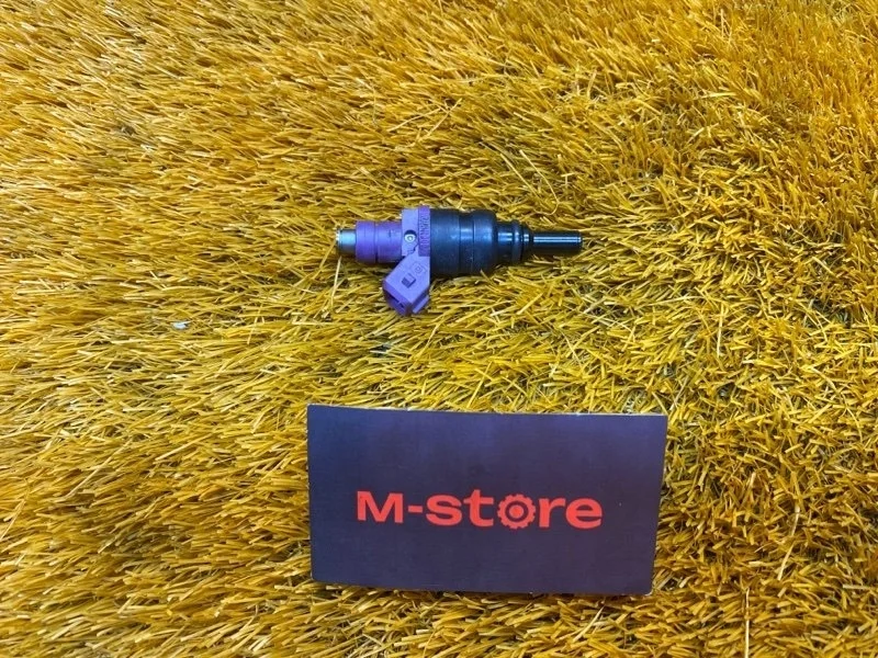 Форсунка топливная Mercedes-Benz C-Class 2001 A0000787249 W203 111.955