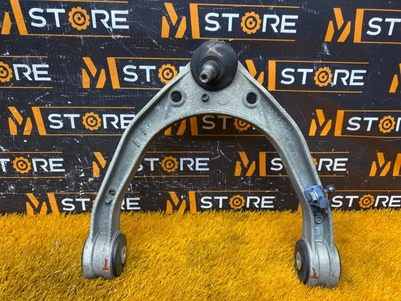 Рычаг подвески верхний Volkswagen Touareg 2004 7L0407021B 7L AXQ, передний левый