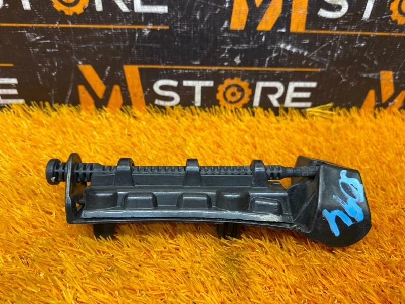 Направляющая бампера Audi A6 2012 4G5807889 C7/4G CHVA, задняя левая