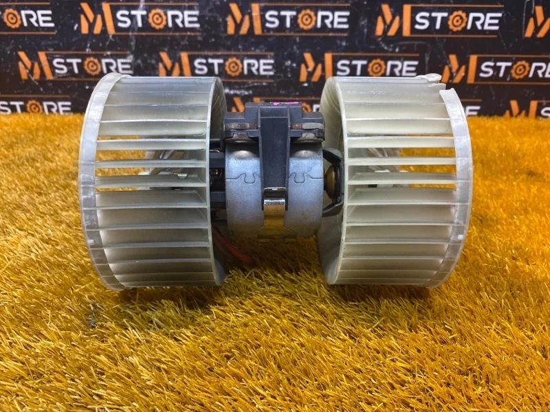 Мотор печки BMW X3 2008 64113453729 E83 N52B30A