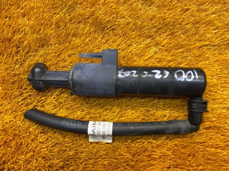 Форсунка омывателя фары Mercedes-Benz E-Class 2013 A2078600247 W212 276.952, правая