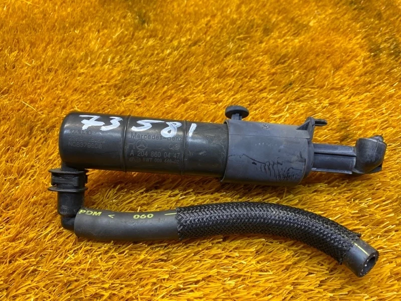 Форсунка омывателя фары Mercedes-Benz C-Class 2010 A2048600447 W204 271.860, правая