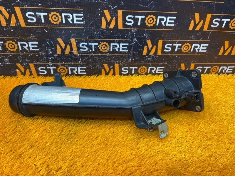 Патрубок интеркулера Mercedes-Benz B-Class 2013 A2700900844 W246 270.910
