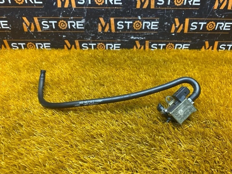 Клапан электромагнитный Audi A4 2003 026906283H B6/8E AMB