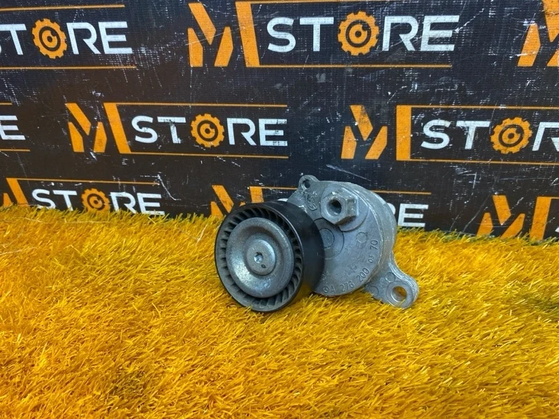 Натяжитель приводного ремня Mercedes-Benz M-Class 2012 A2762000370 W166 276.955
