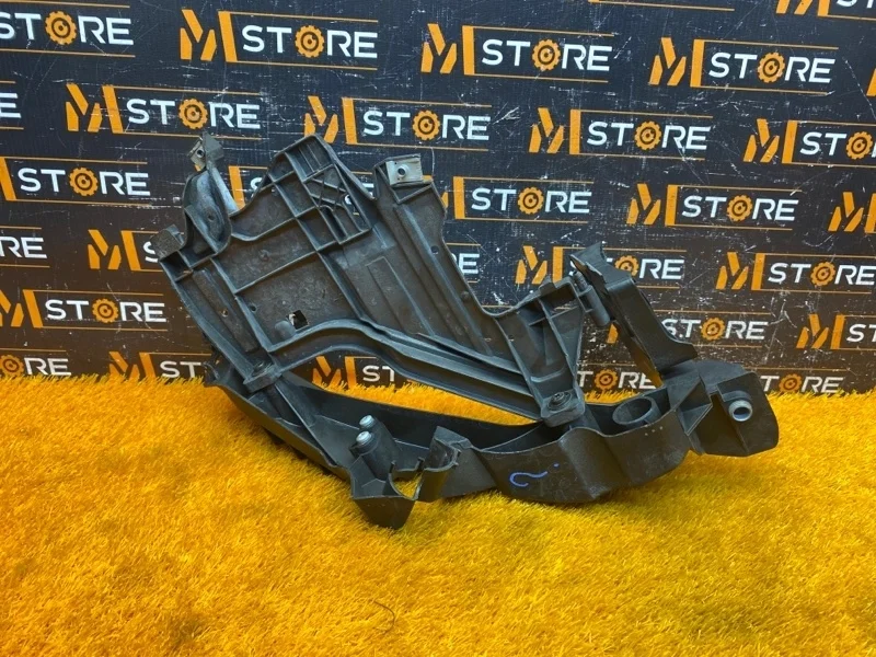 Кронштейн фары Audi A4 2011 8K0805607C B8/8K CDNB, левый