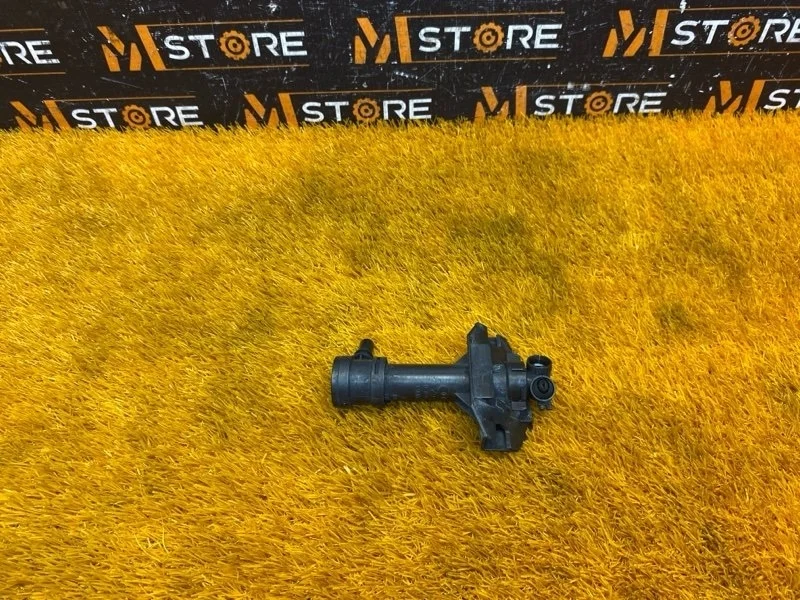 Форсунка омывателя фары Audi Q3 2014 8U0955101B 8U CCZC, левая