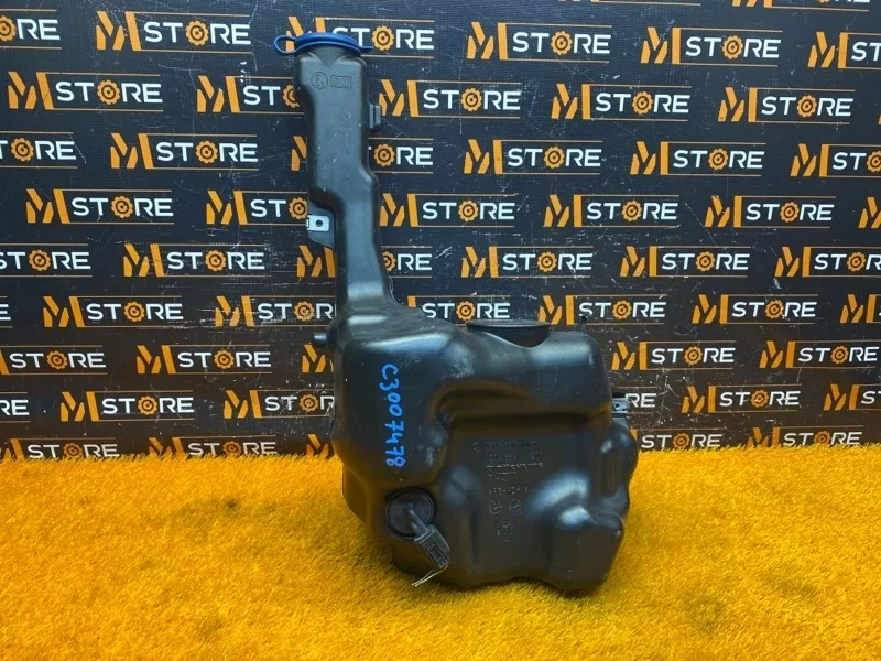 Бачок омывателя Mercedes-Benz C-Class 2010 A2048690720 W204 272.947