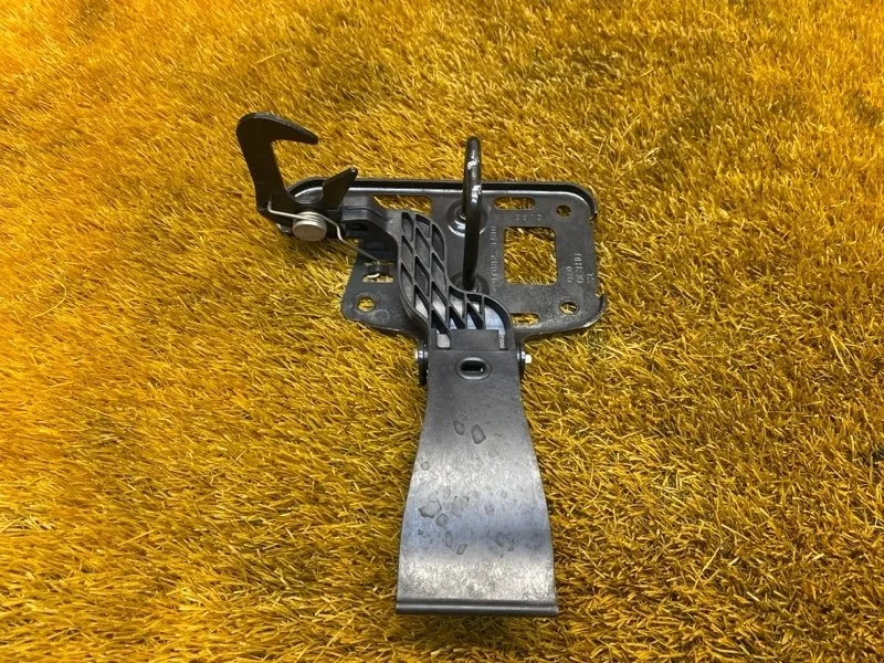 Замок капота Audi A4 2013 8T0823480 B8/8K CDNB