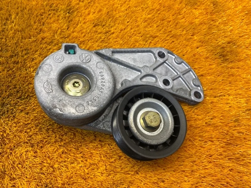 Натяжитель приводного ремня Volkswagen Touareg 2004 022145299E 7L BMV
